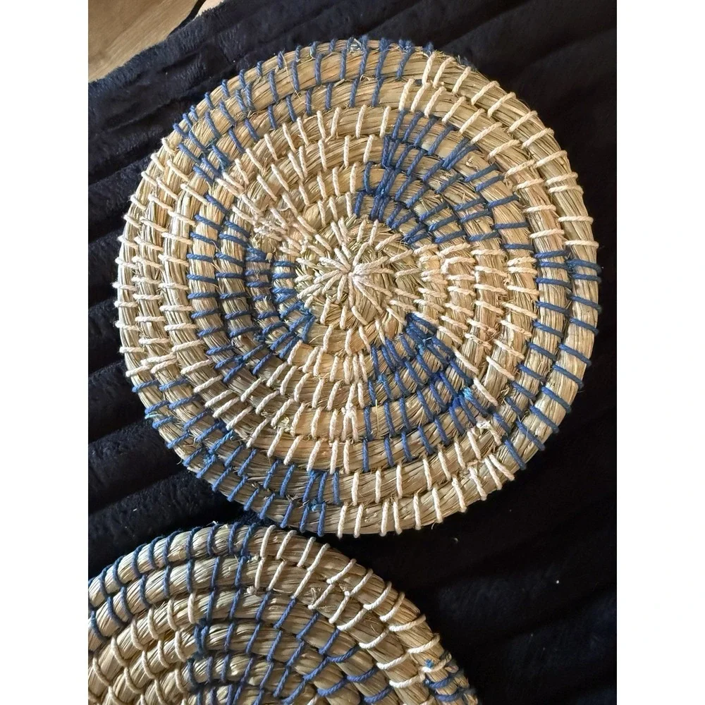 Set of 2 Vintage Woven Wicker Hot Pads, Trivets - Blue White